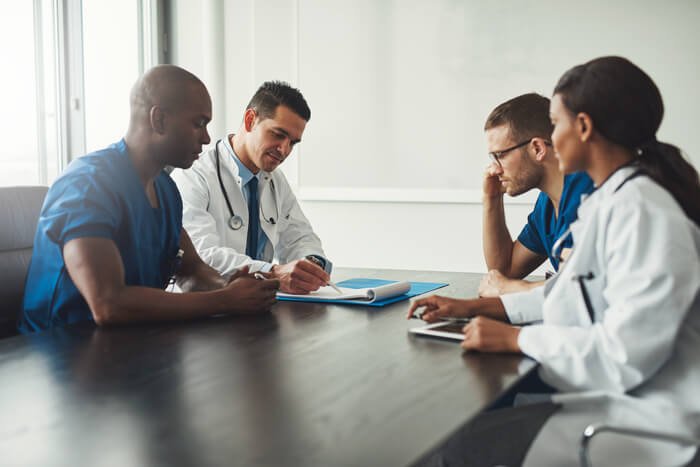 como-contratar-uma-equipe-medica-para-minha-empresa-03 como-contratar-uma-equipe-medica-para-minha-empresa